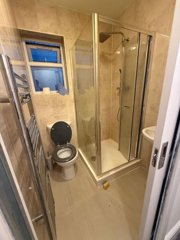 Property photo 3 of 3