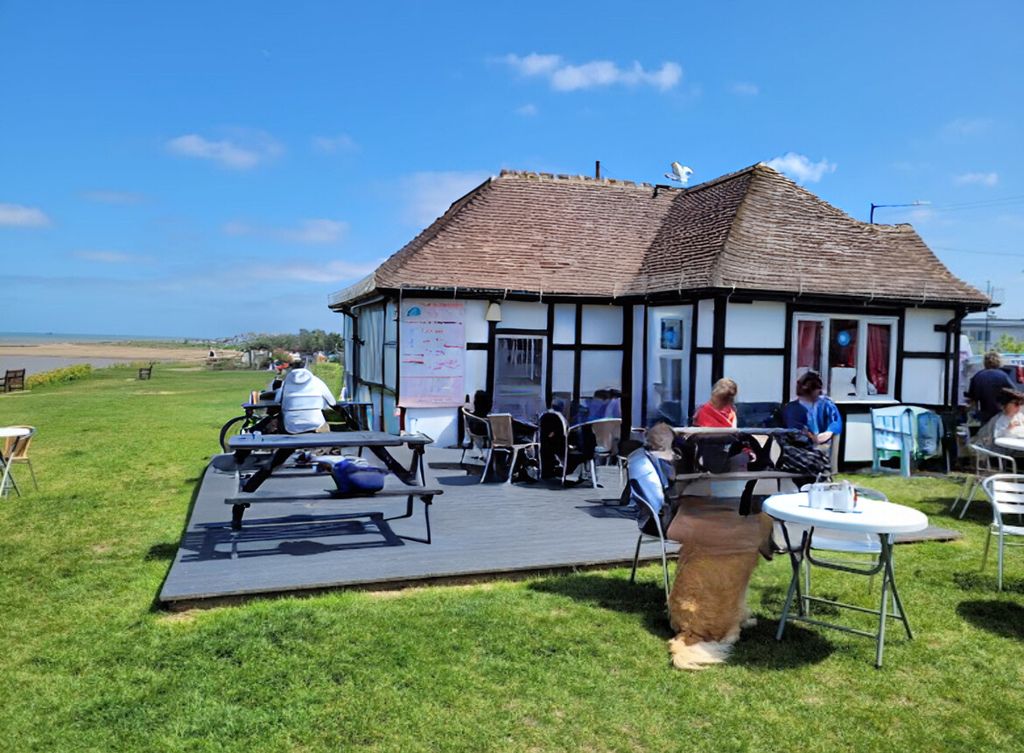 Property photo 3 of 7 Photo 5