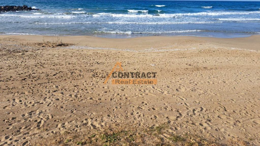 Property photo 1 of 3 Hotel, 2500 Sq, For Sale
