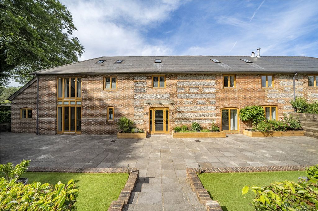 Property photo 2 of 22 Picture No. 64