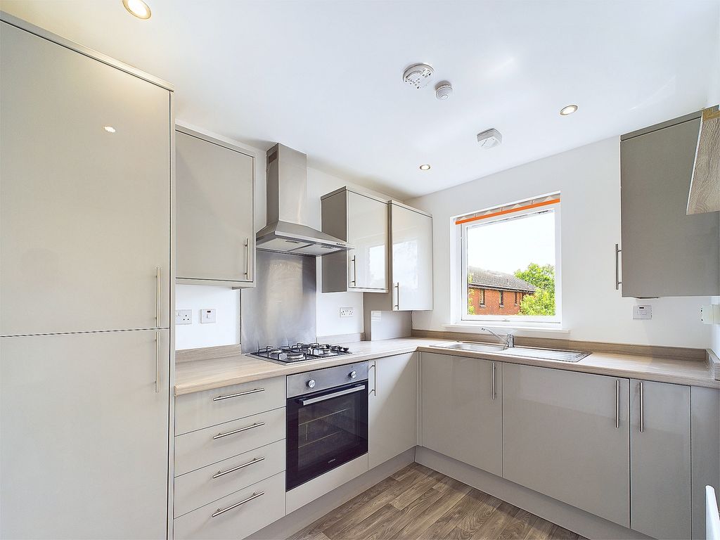 Property photo 2 of 6