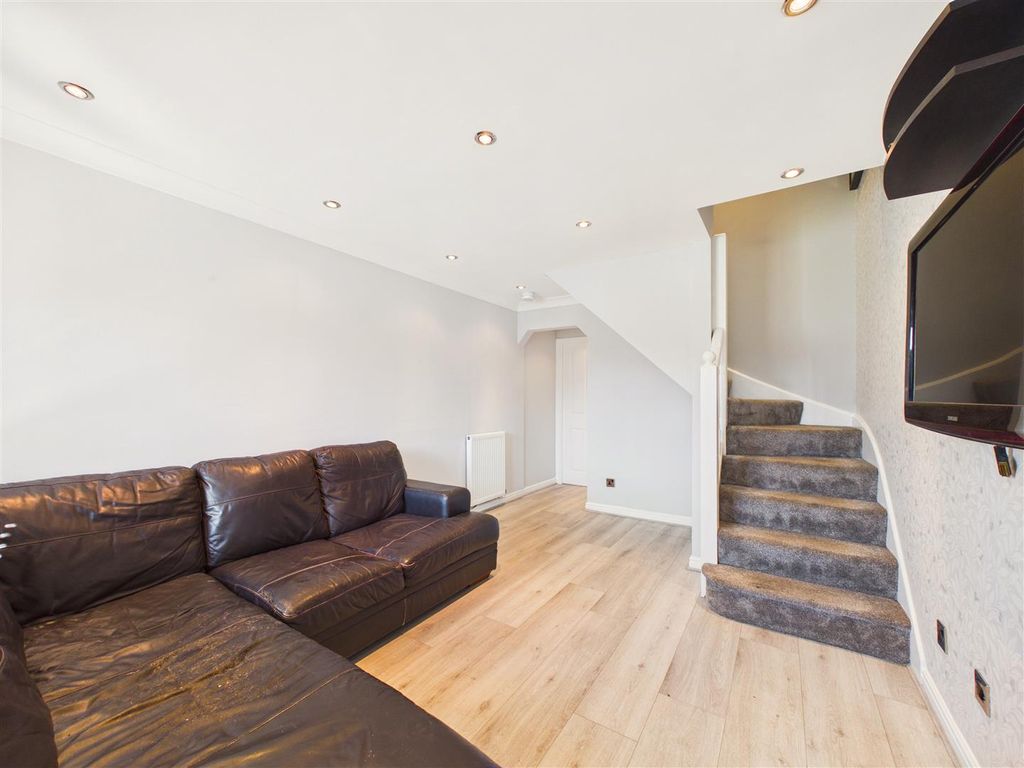 Property photo 2 of 10 Cam05193G0-Pr0147-Still001.Jpg