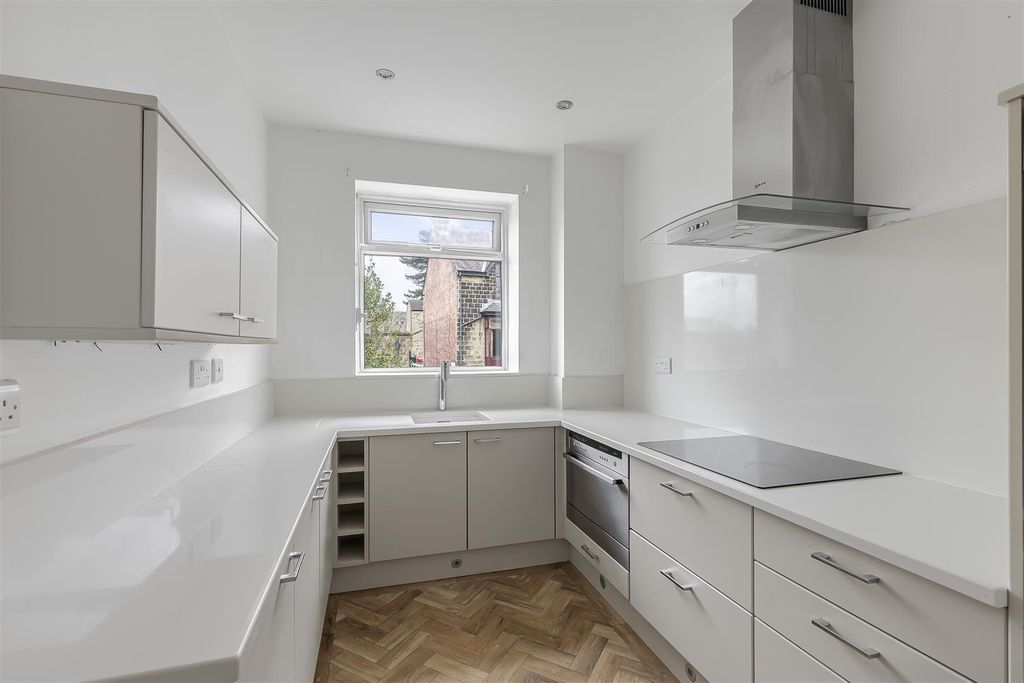 Property photo 3 of 9 Img_7300.Jpg