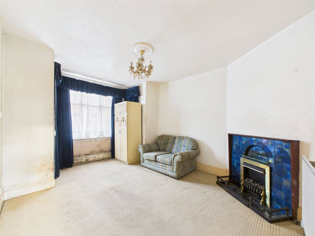 Property photo 2 of 17 Picture No. 07