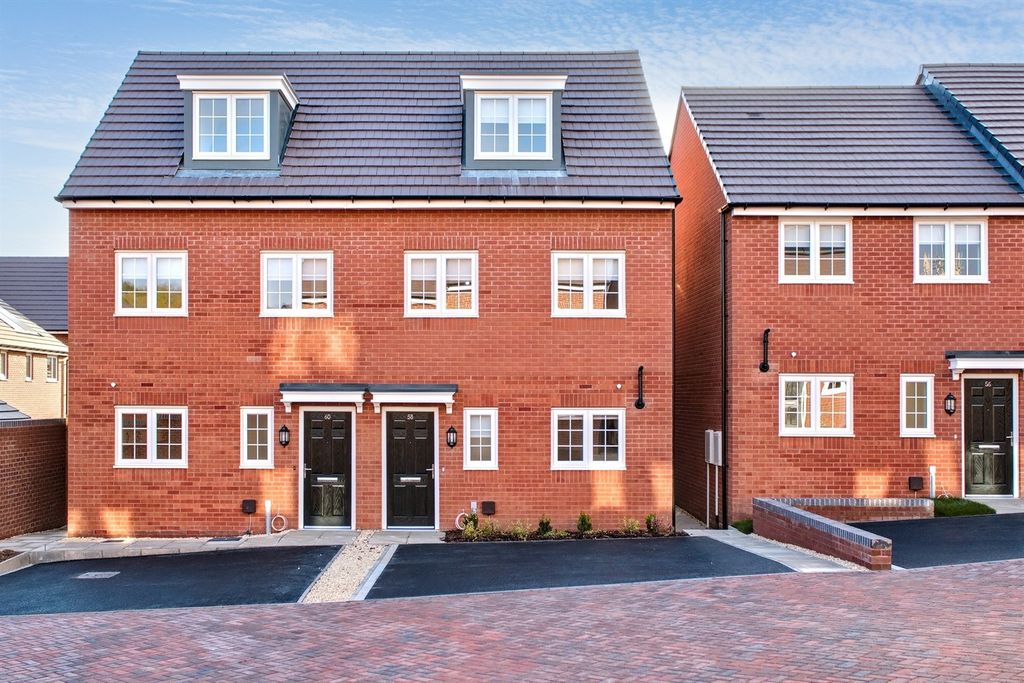 Property photo 1 of 6 (Main)