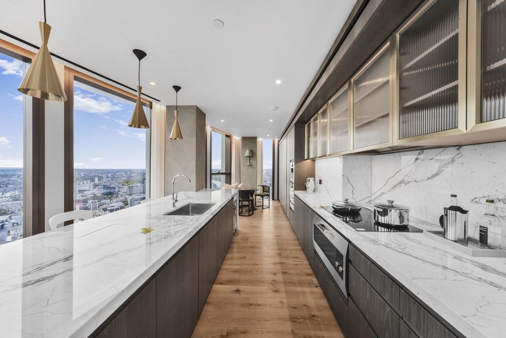 Property photo 2 of 33 Dsc_8341_High