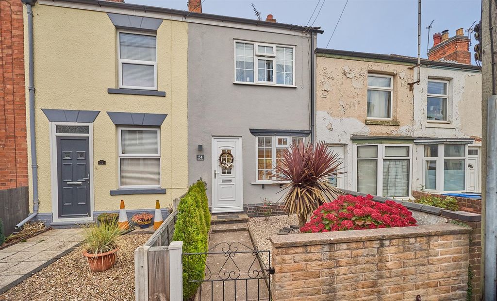 Property photo 1 of 17 The Lawns, Hk 16.Jpg