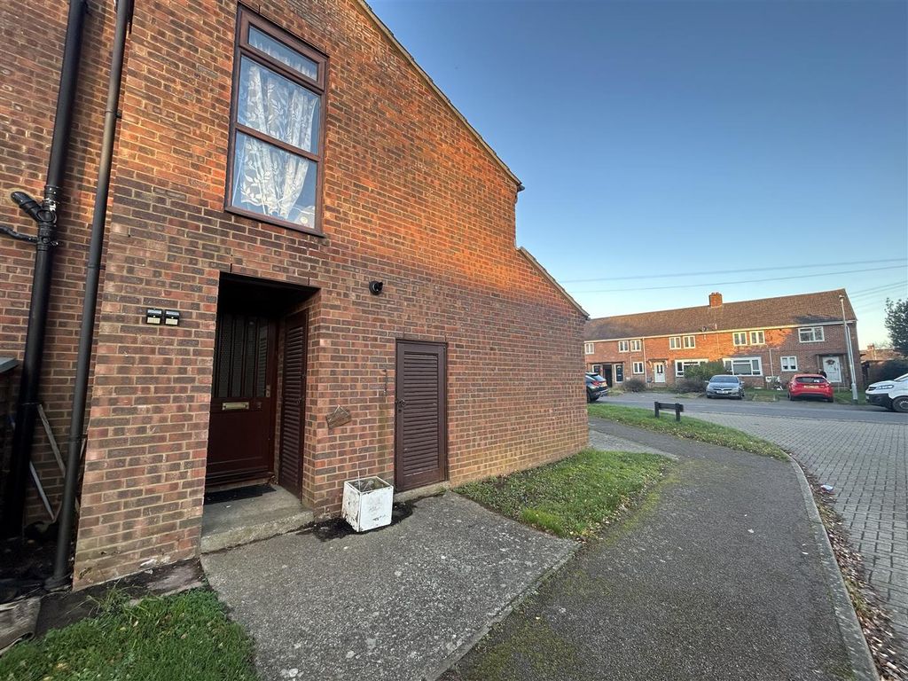 Property photo 1 of 6