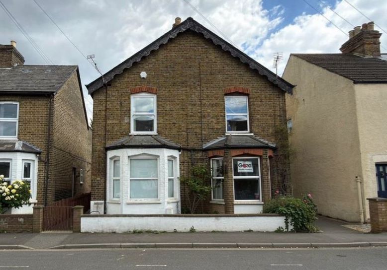 Property photo 1 of 9