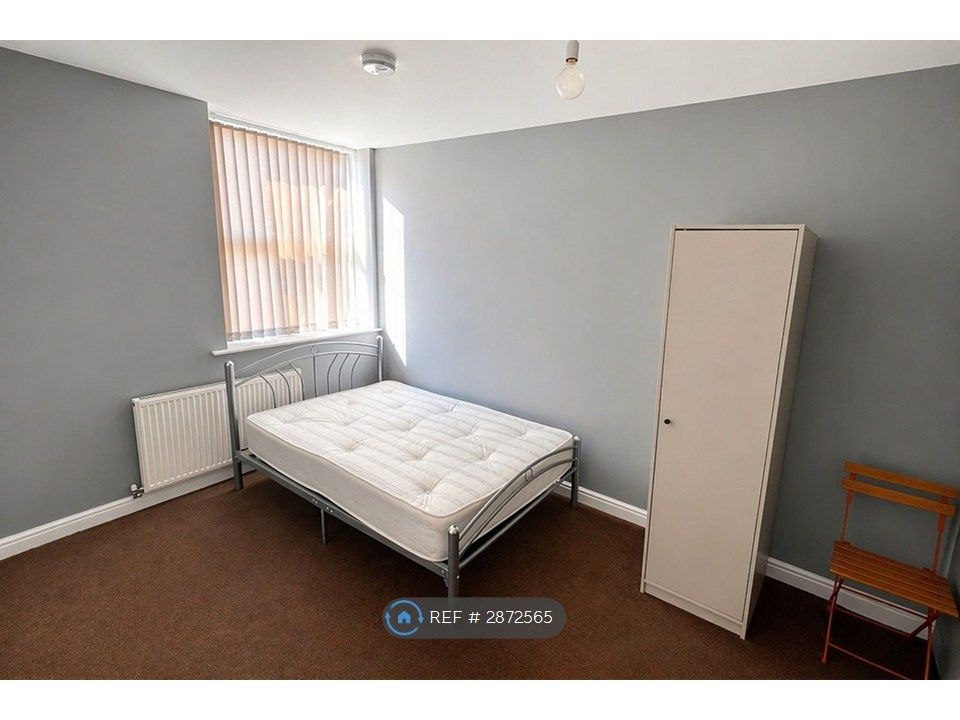 Property photo 2 of 3