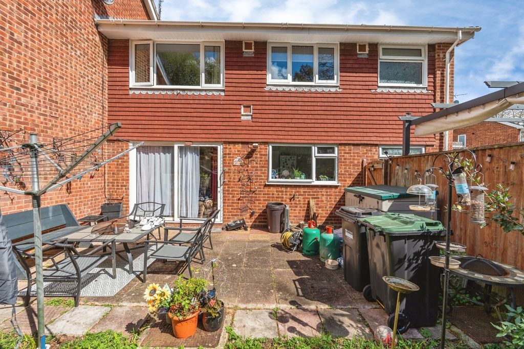 Property photo 3 of 19 Pbox-Img.Jpg