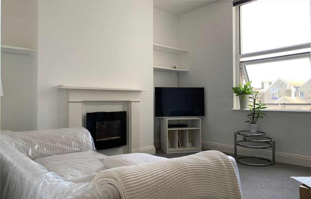 Property photo 3 of 5 Picture 3