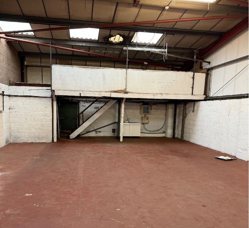 Property photo 2 of 3