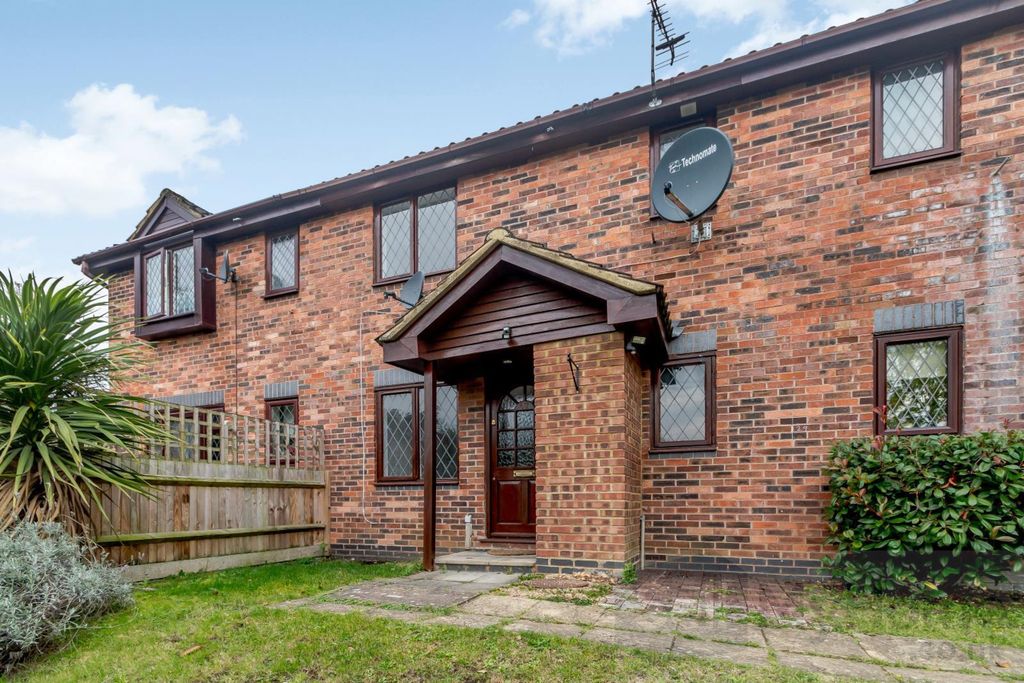 Property photo 1 of 12 Front