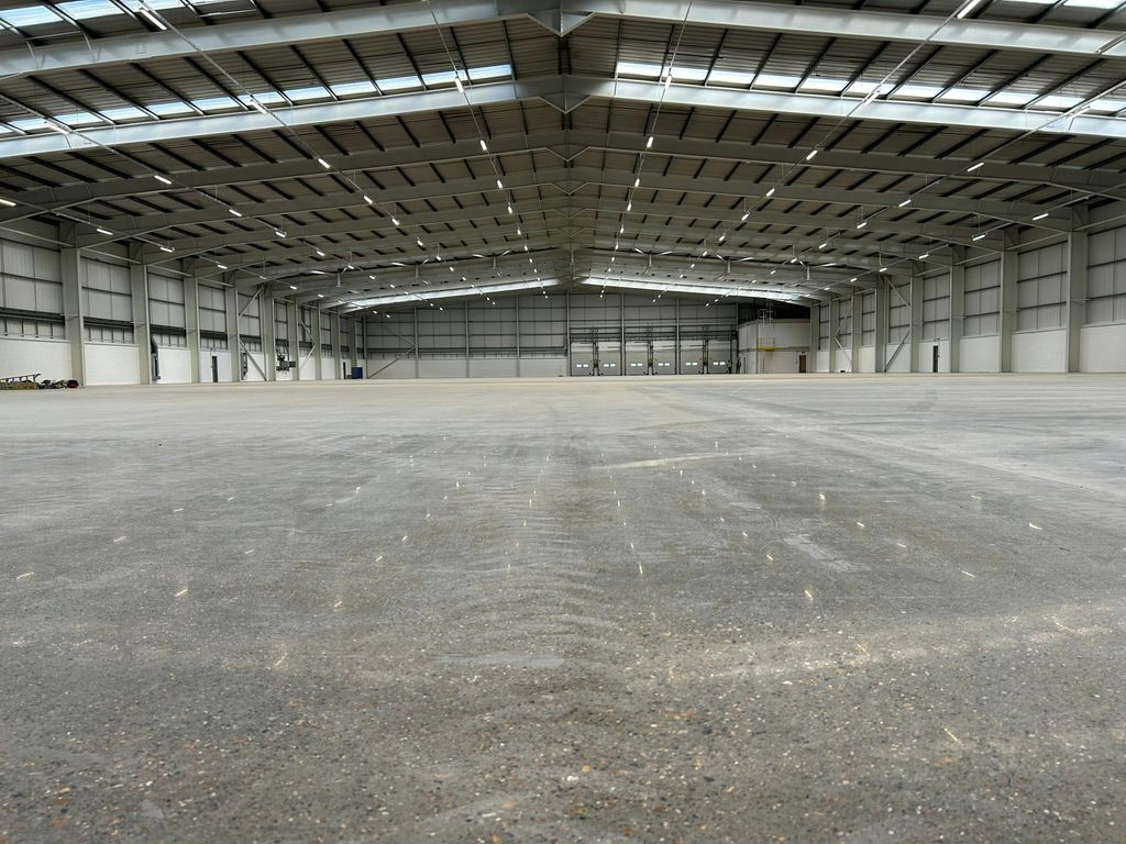 Property photo 2 of 21 Warehouse 4.Jpg