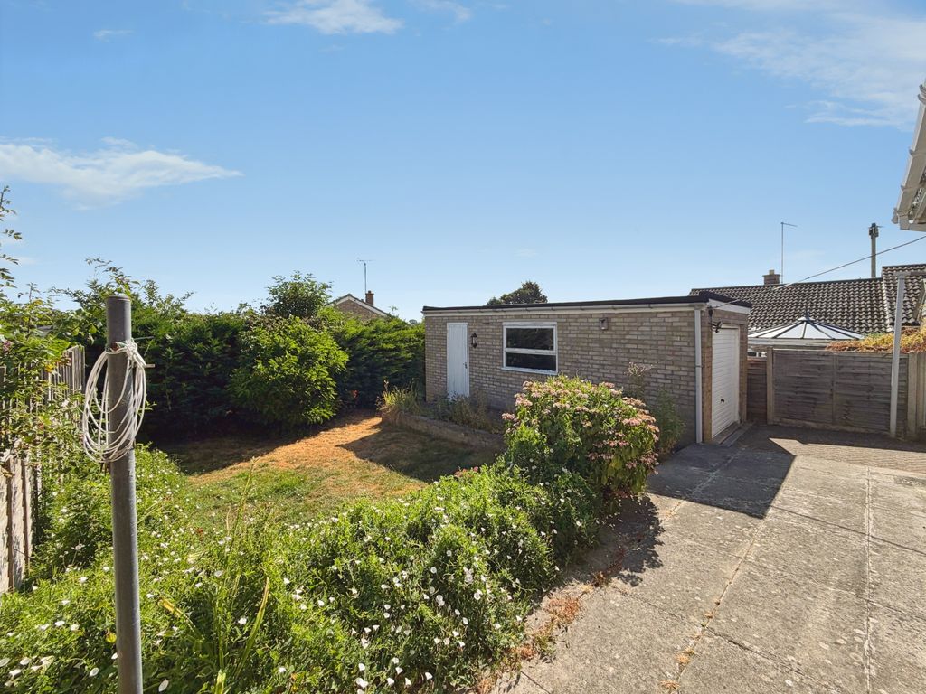 Property photo 2 of 10