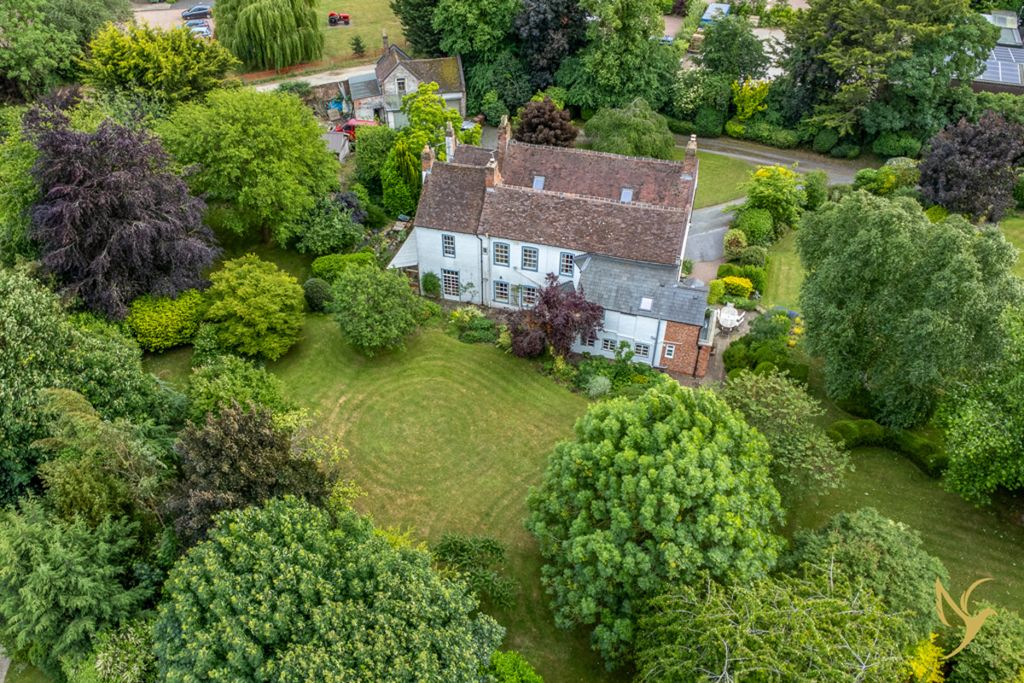 Property photo 2 of 38