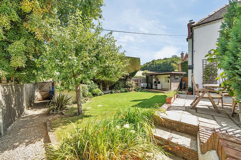 Property photo 2 of 15