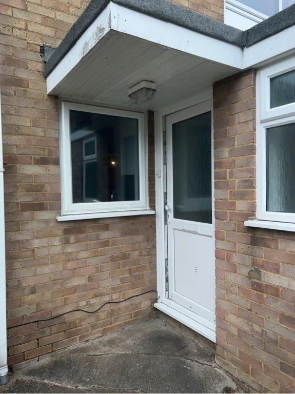 Property photo 2 of 25 External Door.Jpg