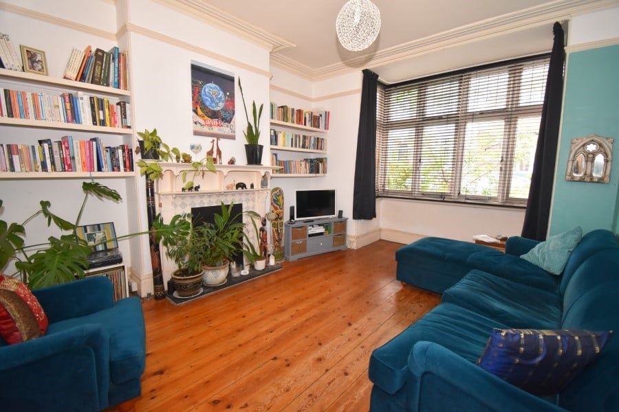 Property photo 3 of 14
