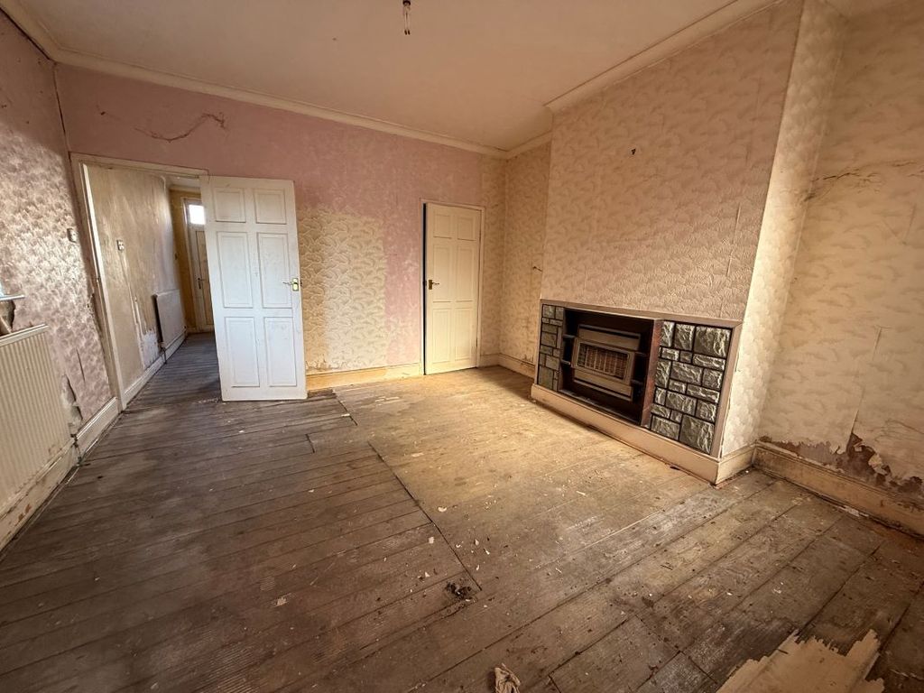 Property photo 3 of 10 Image 3