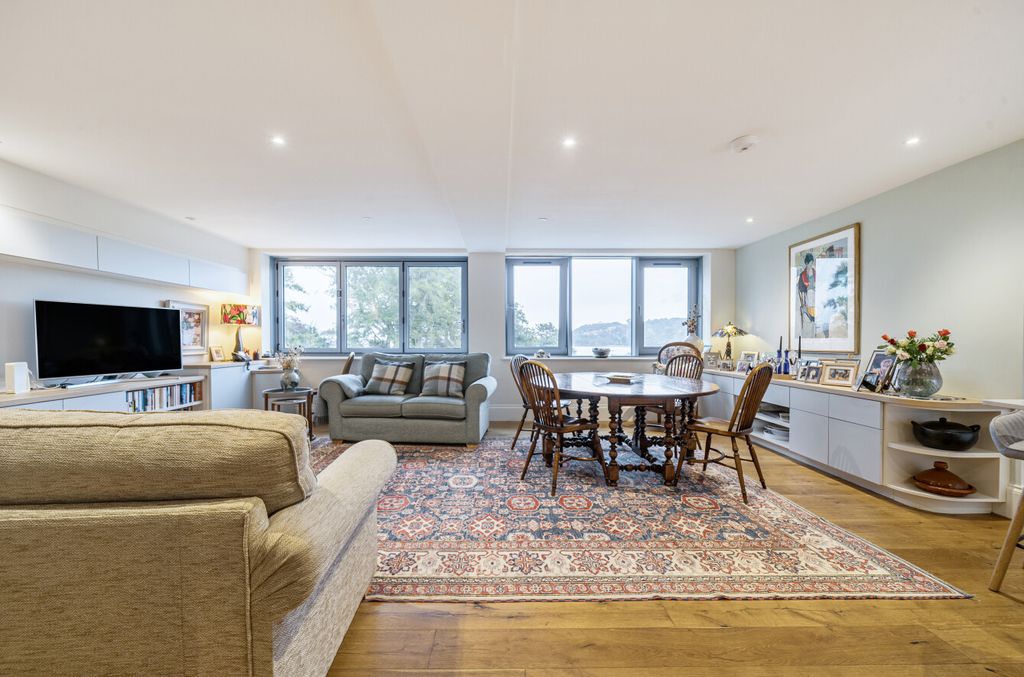 Property photo 2 of 35 1335459-2-68A3180...