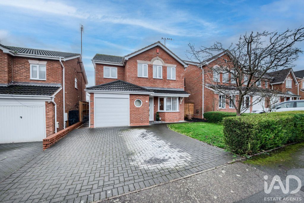 Property photo 1 of 24