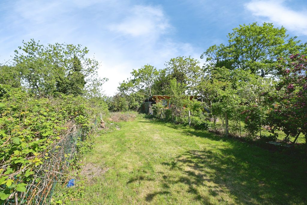 Property photo 3 of 18