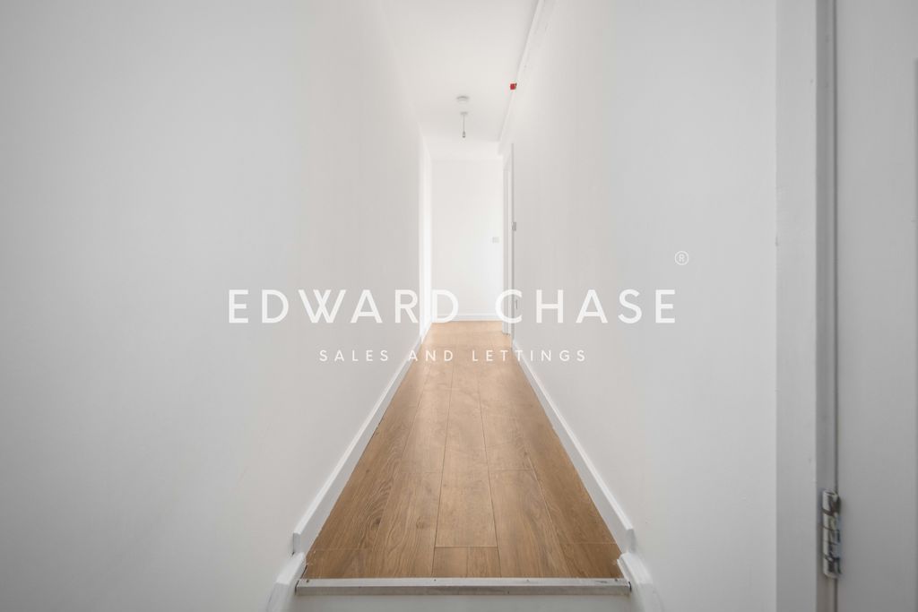 Property photo 2 of 12 Photo 12