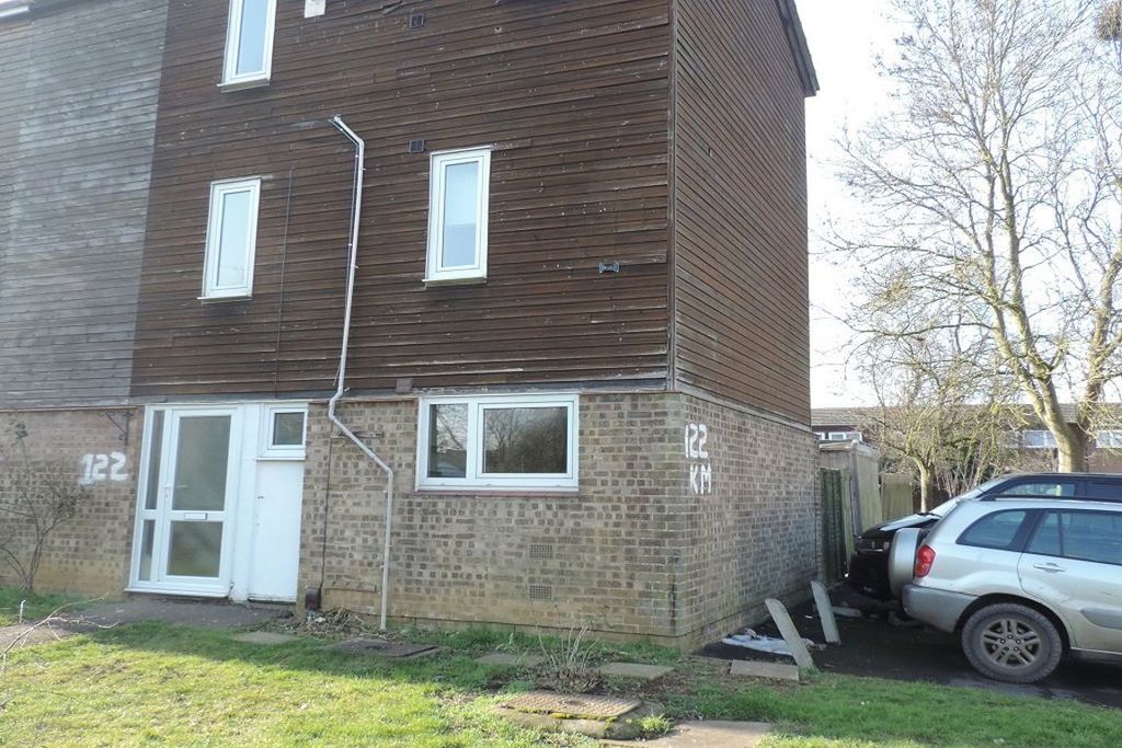 Property photo 2 of 9