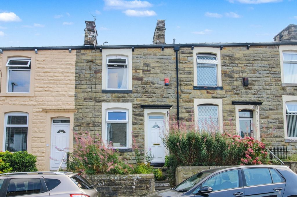 Property photo 1 of 11
