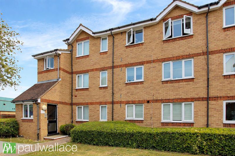 Property photo 1 of 7 Front