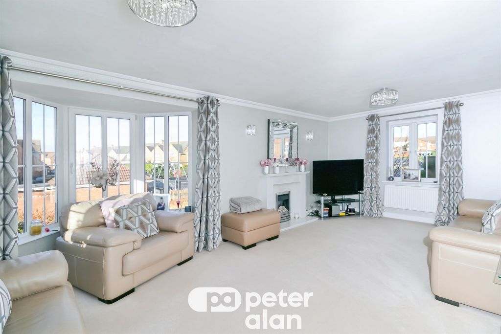 Property photo 3 of 26