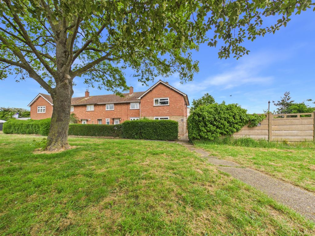 Property photo 2 of 16