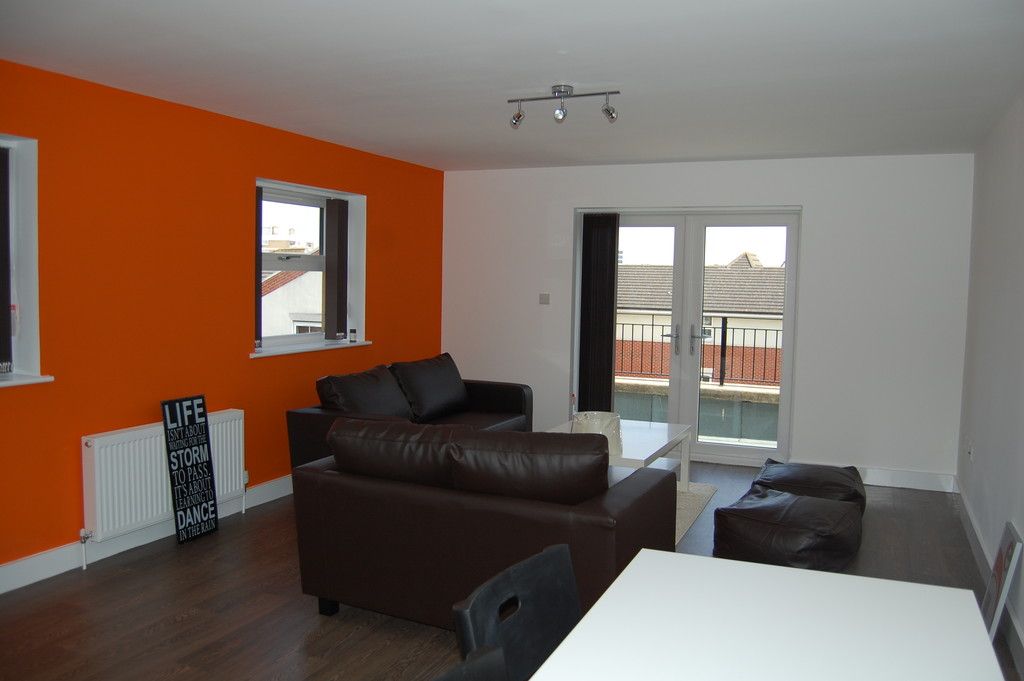 Property photo 2 of 5