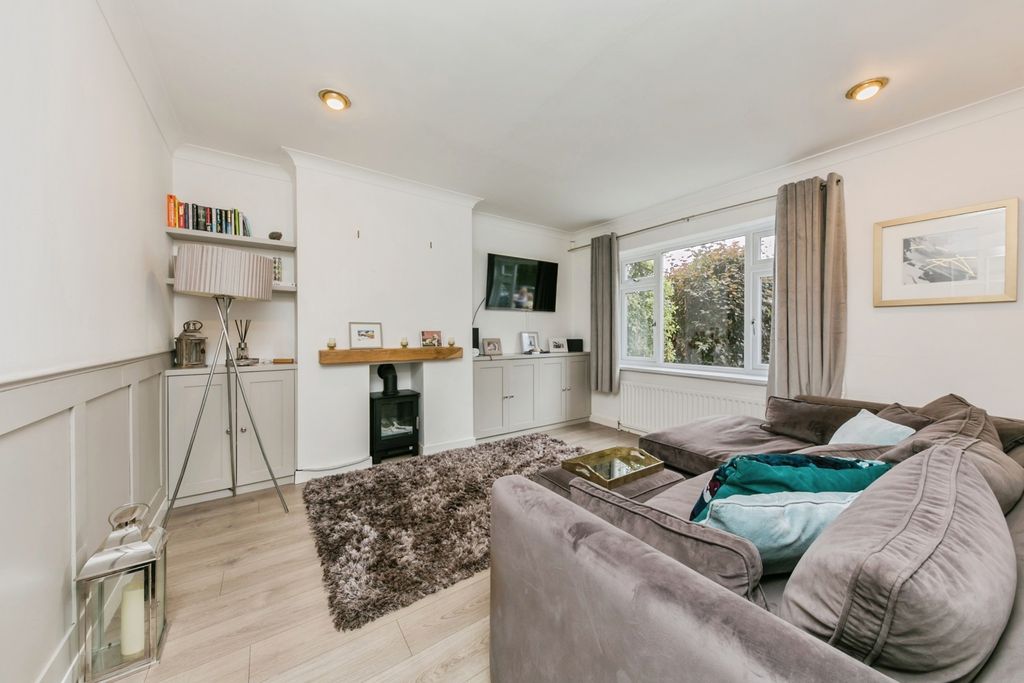 Property photo 2 of 19 Pbox-Img.Jpg
