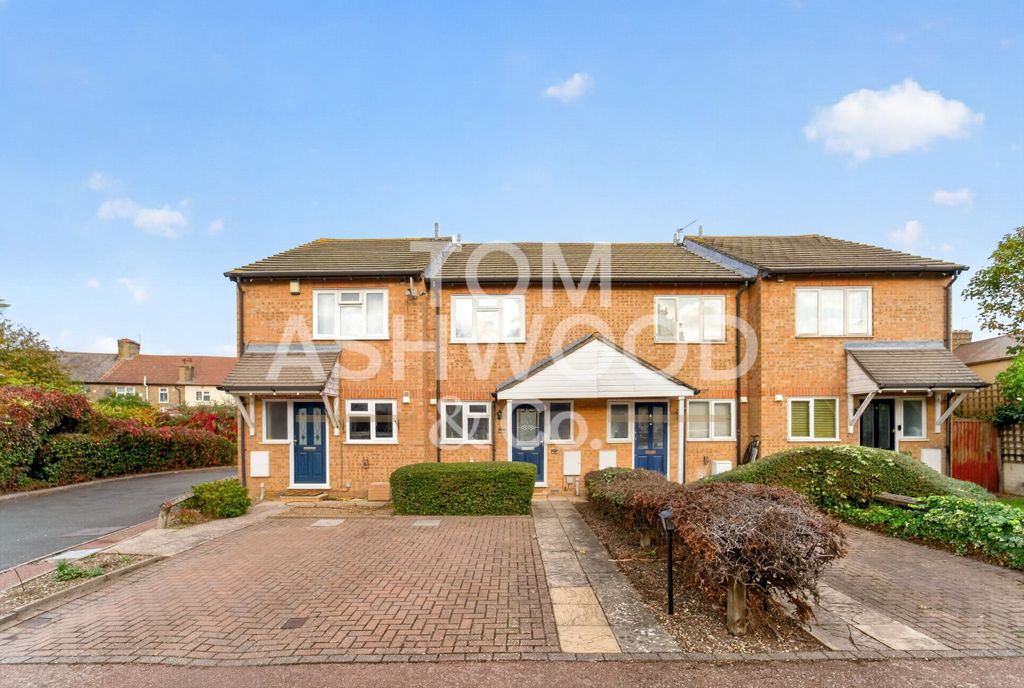 Property photo 1 of 16
