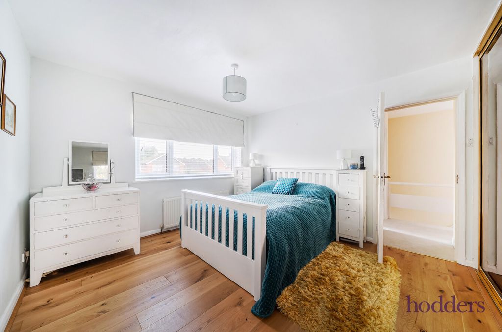 Property photo 3 of 21 7c4E17d2-6Ca2-48c...