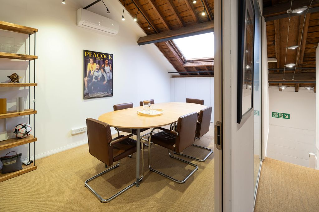 Property photo 2 of 7 MC4001-0116-Hr.Jpg