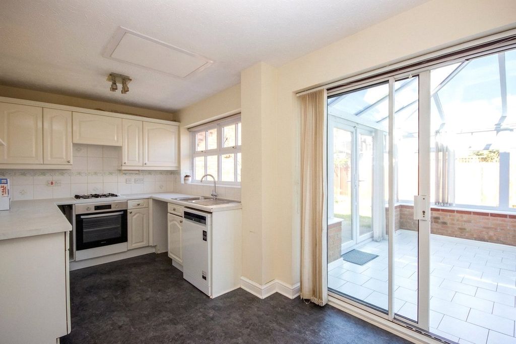 Property photo 2 of 16 Picture No. 48