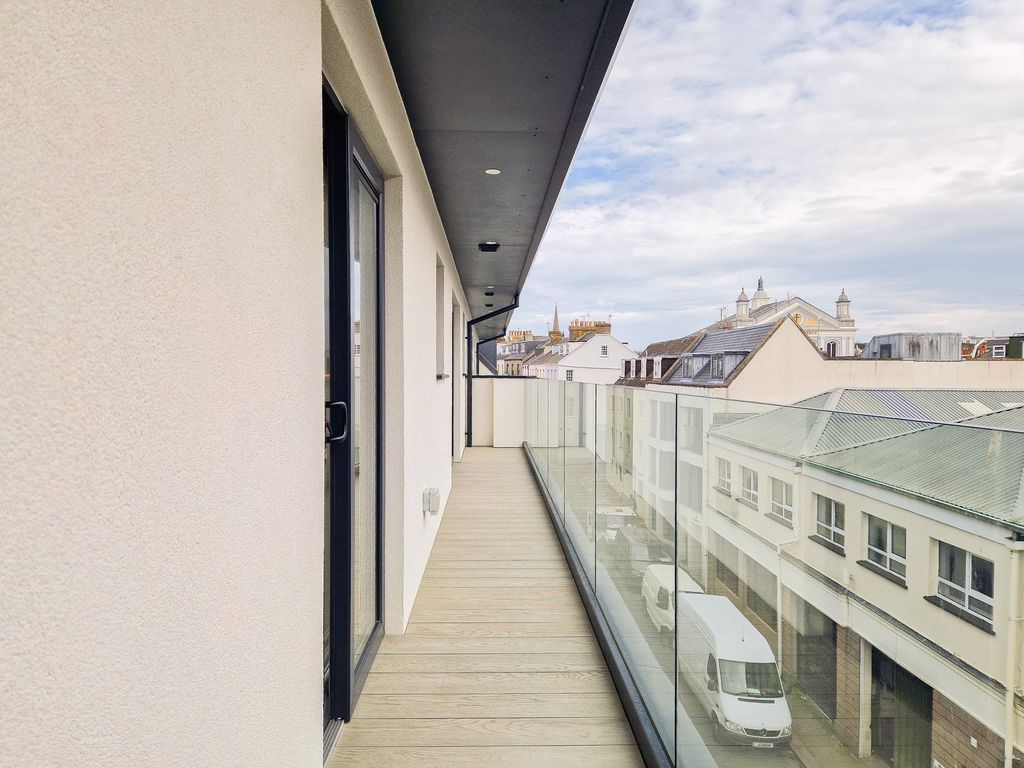 Additional image 5 of 2 bed flat for sale6 Crahamel House, St Helier JE2