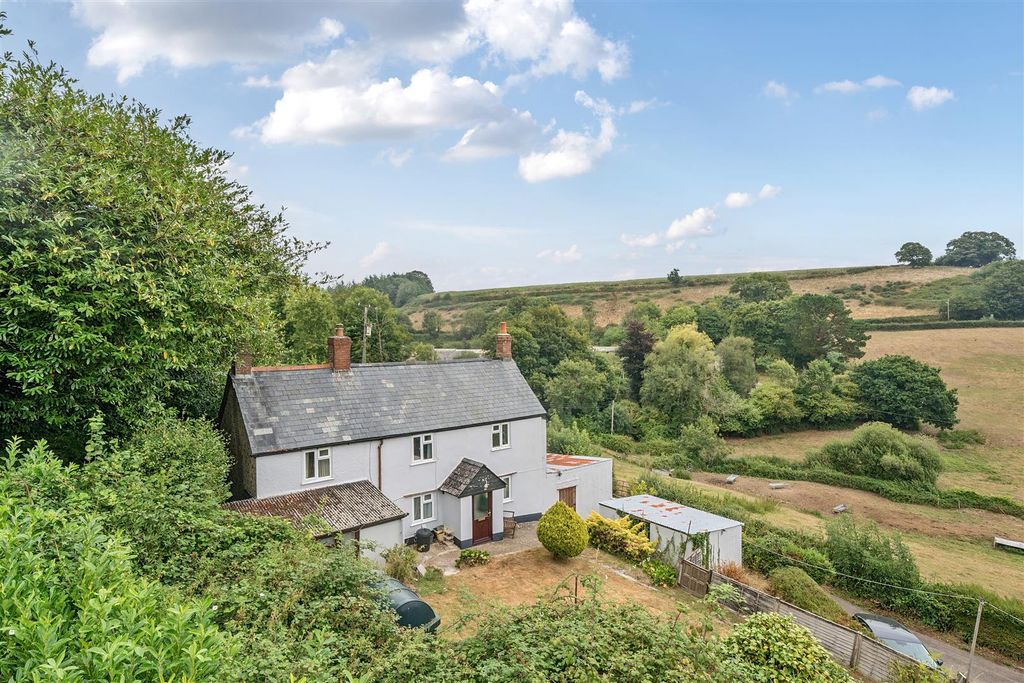 Property photo 1 of 15 1335781-9-689Cafcf8Fe28.Jpg