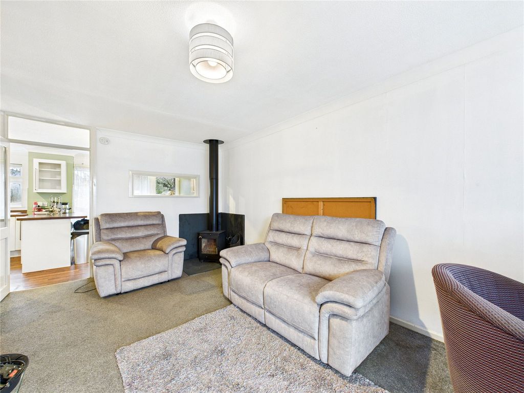 Property photo 3 of 10 Picture 3