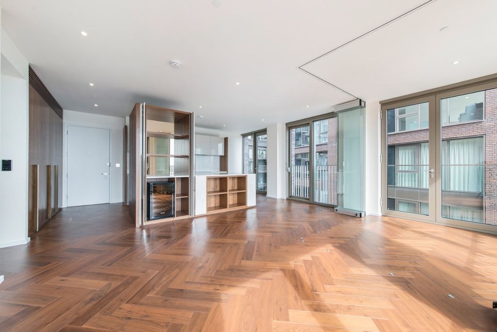 Property photo 2 of 9 5082441