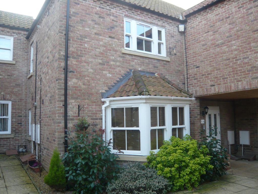 Property photo 1 of 6 Front