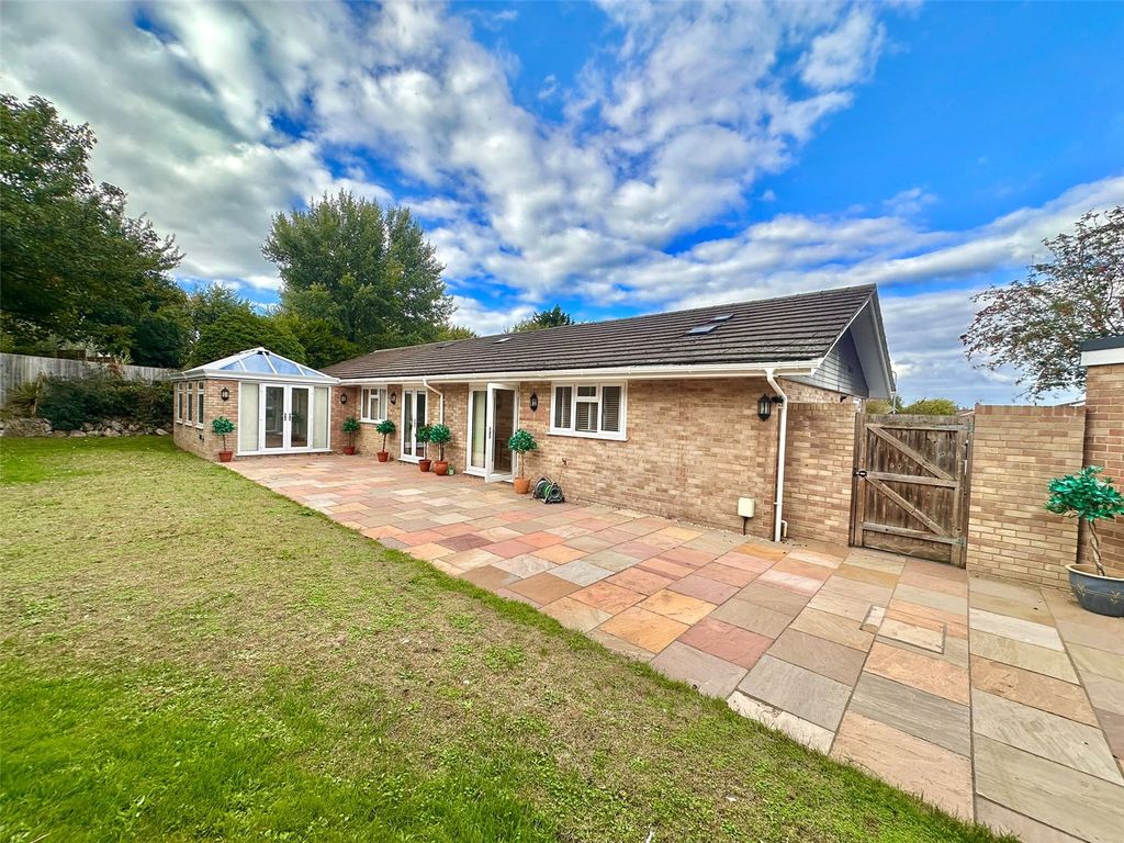 Property photo 1 of 41 Picture No. 47