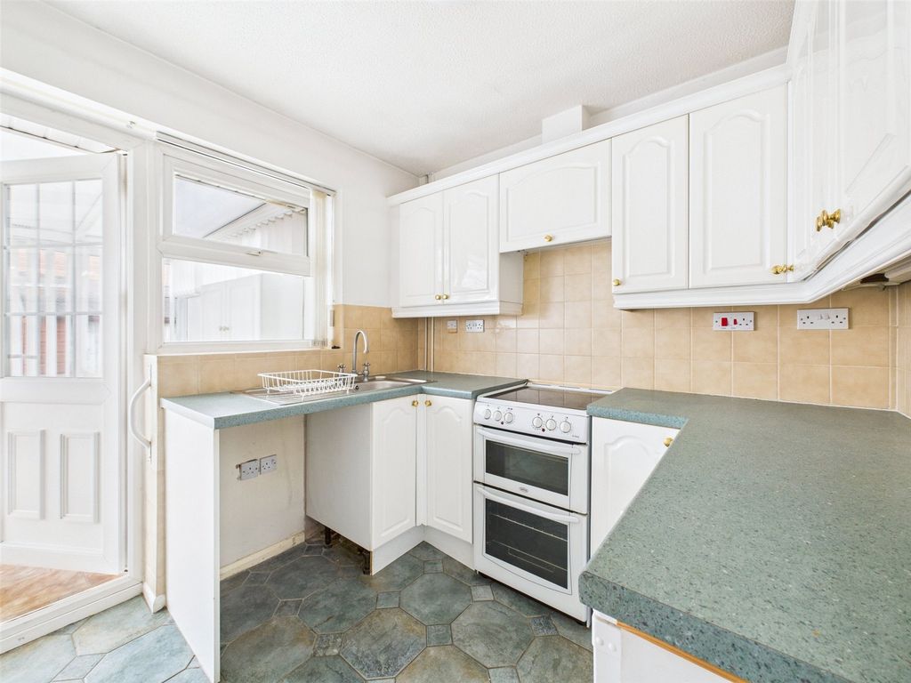 Property photo 3 of 10 Picture No. 04