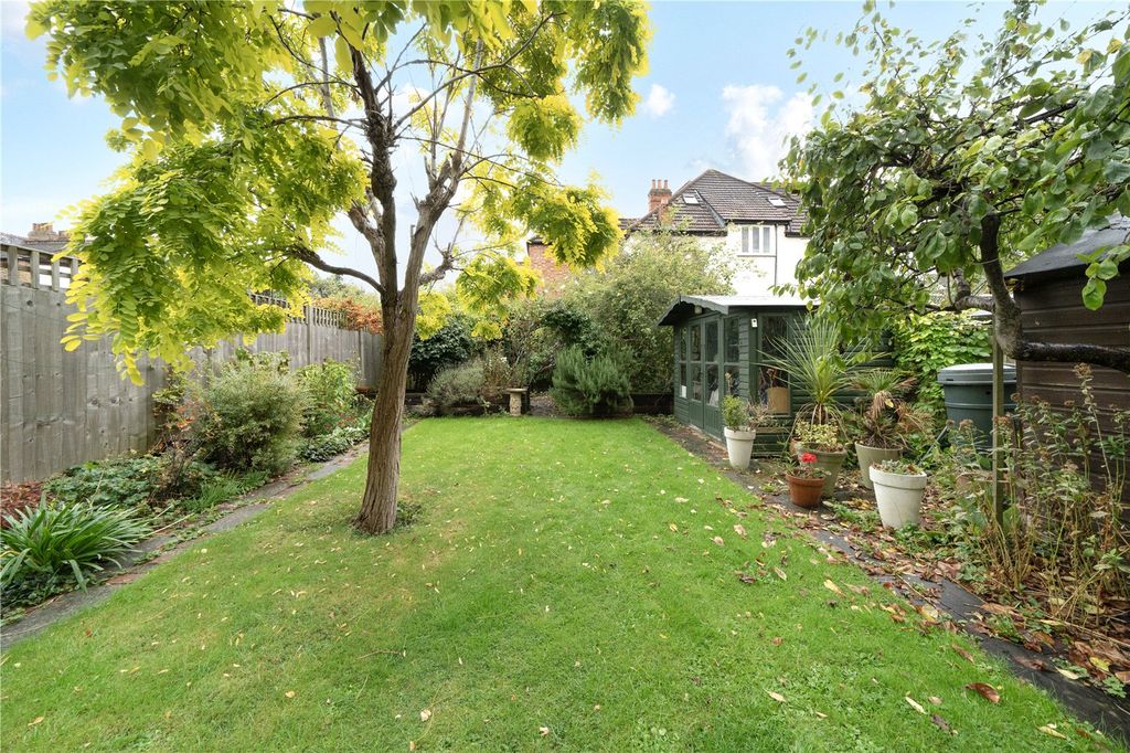 Property photo 3 of 26 Picture No. 09