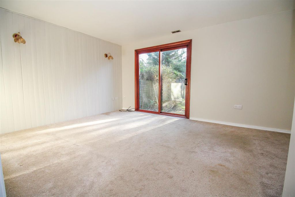 Property photo 2 of 14 Img_8178.Jpg