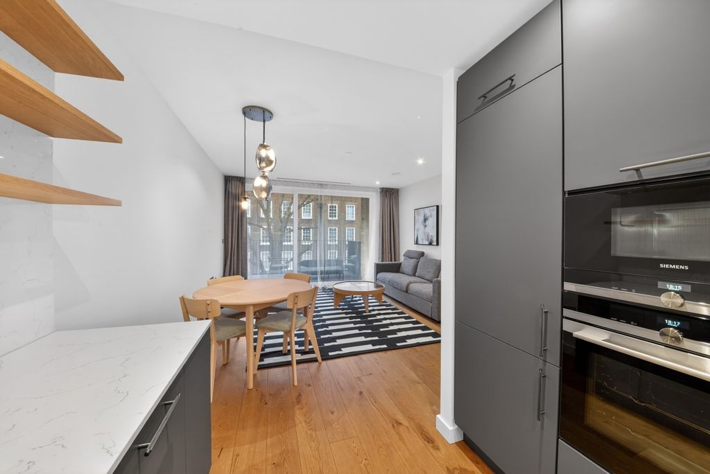 Property photo 3 of 16 Dsc_3493_High